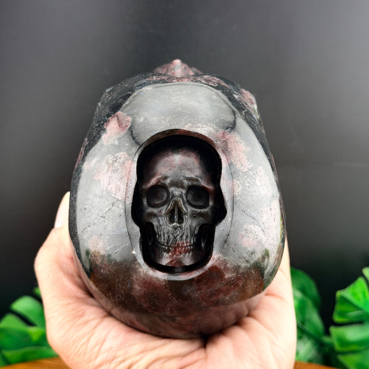 Garnet Skull in Skull