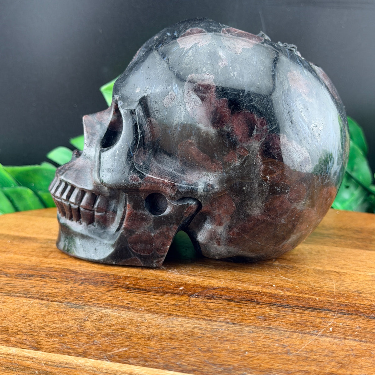 Garnet Skull in Skull