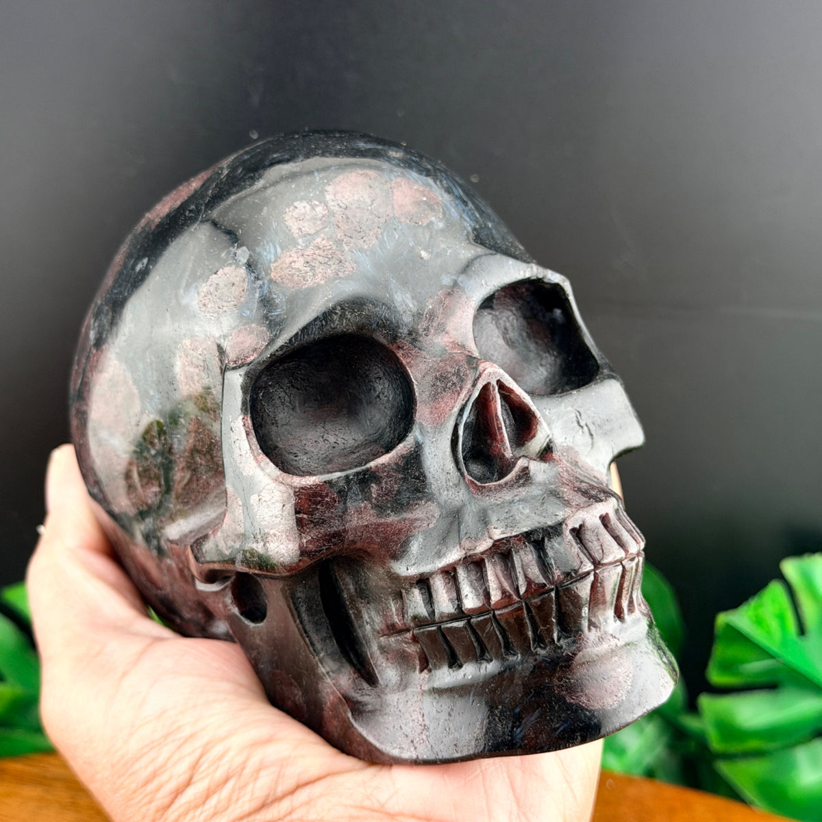 Garnet Skull in Skull