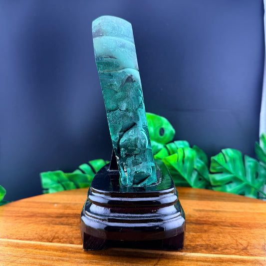 Malachite Freeform with Stand