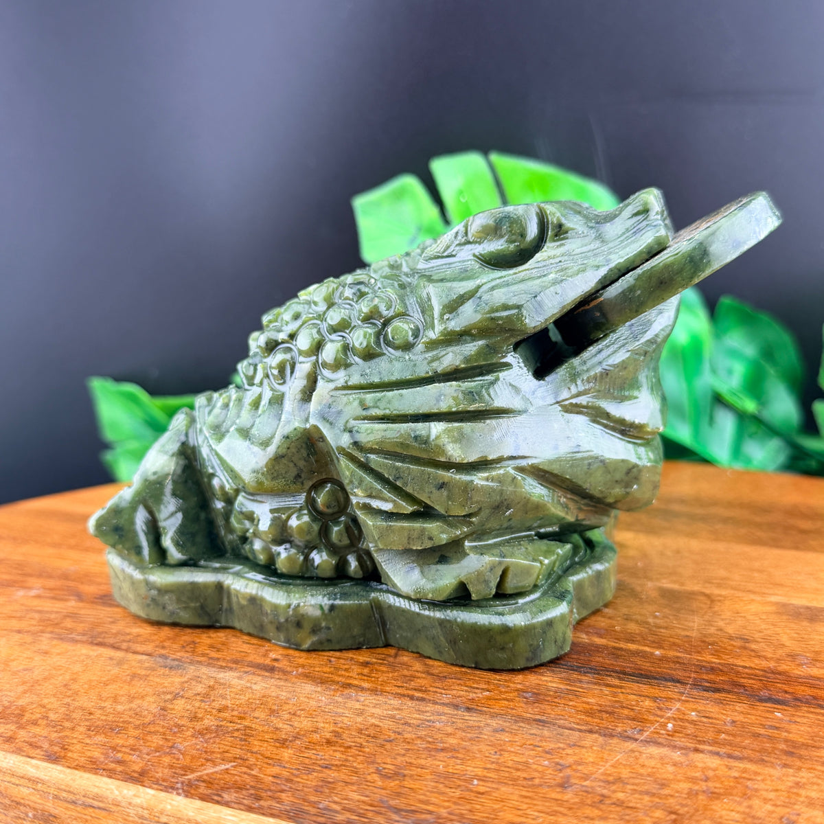 Green Jade Chinese Money Toad