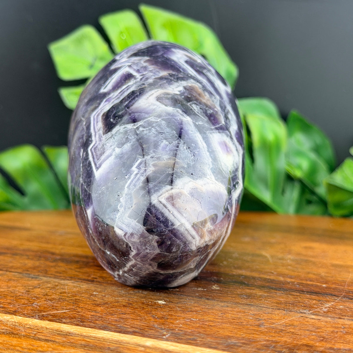 Chevron Amethyst Alien Skull