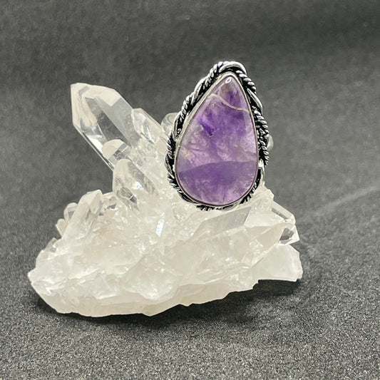 Amethyst S925 Silver Vintage Style Teardrop Ring (Sz 8) - Sage & Magic