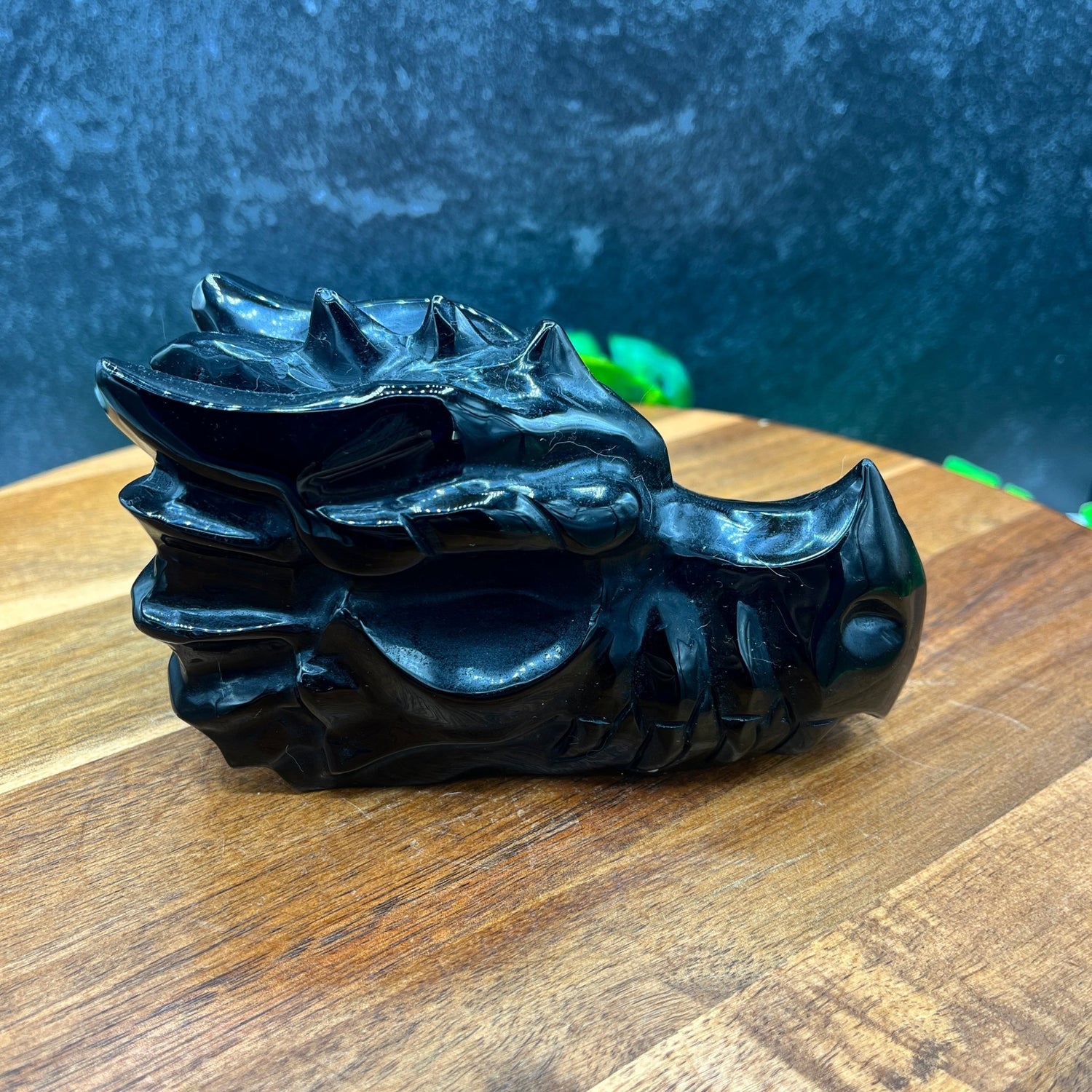 Black Obsidian Dragon - Sage & Magic