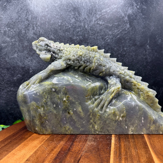 Blue Green Lantian Jade Lizard - Sage & Magic