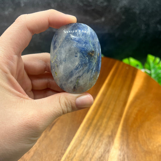 Blue Kyanite Palm Stone - Sage & Magic