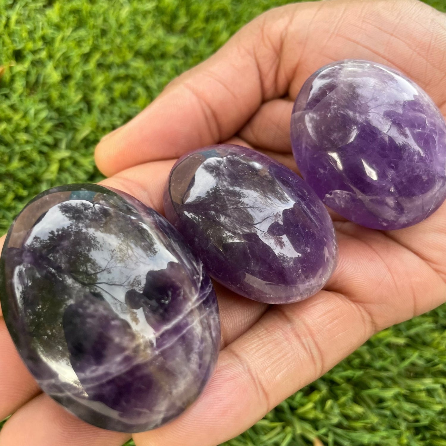 Chevron (Dream) Amethyst Egg Palm - Sage & Magic