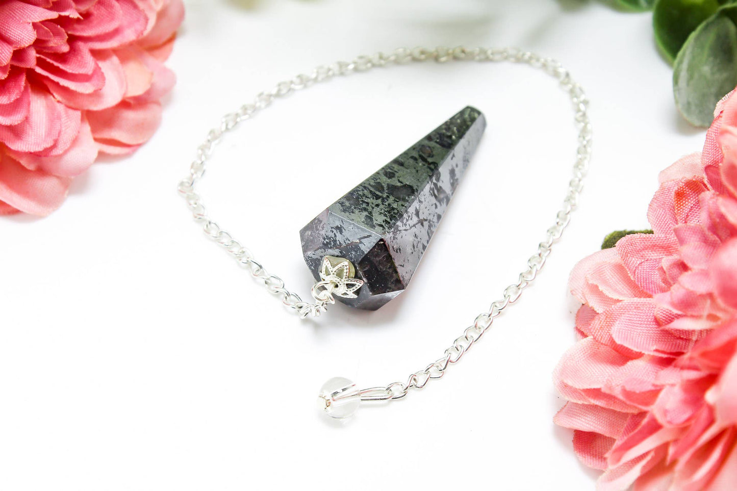 Hematite Gemstone Pendulum Silver Color Chain