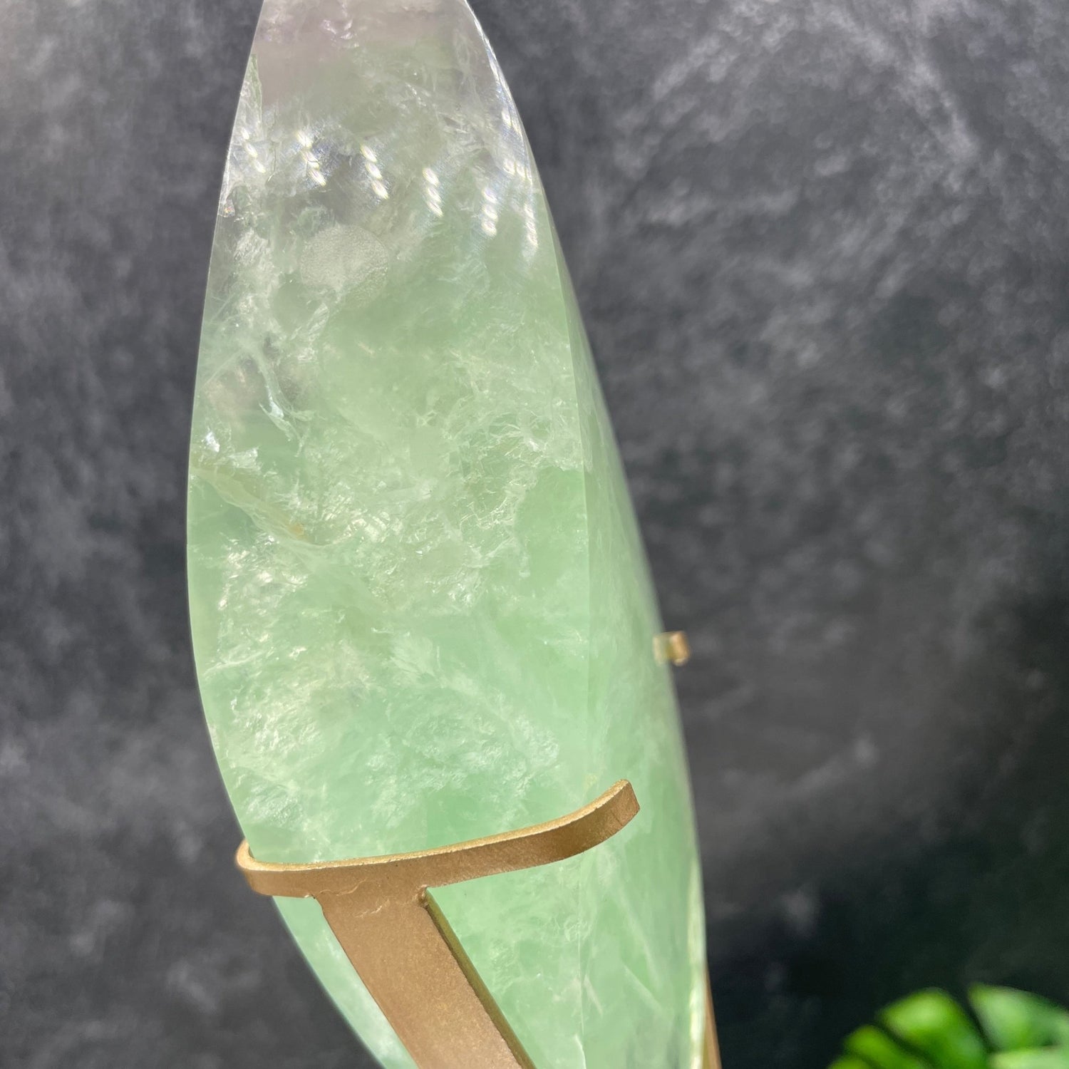 Green Fluorite Flame with Stand - Sage & Magic