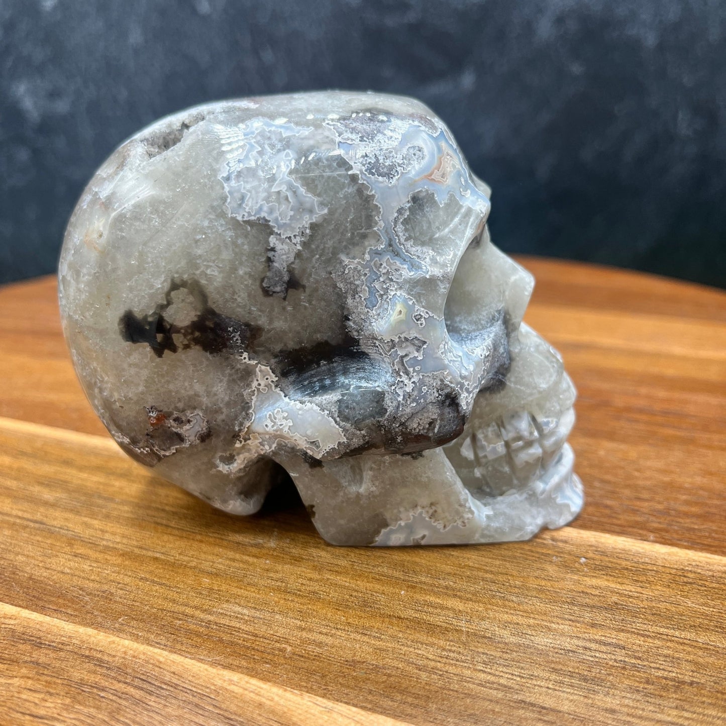 Mexican Agate Skull - Sage & Magic