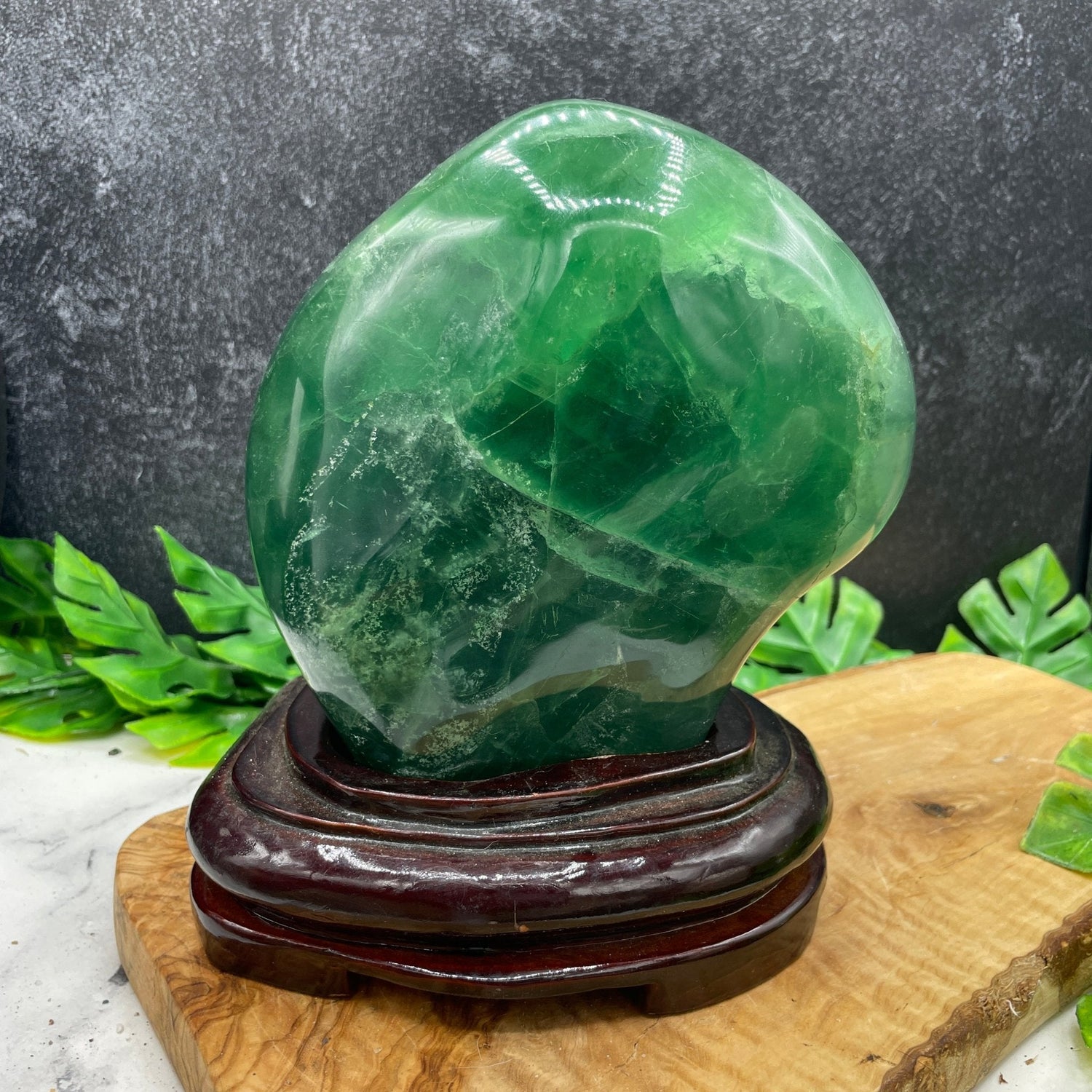 XL Green Fluorite Freeform with Stand - Sage & Magic