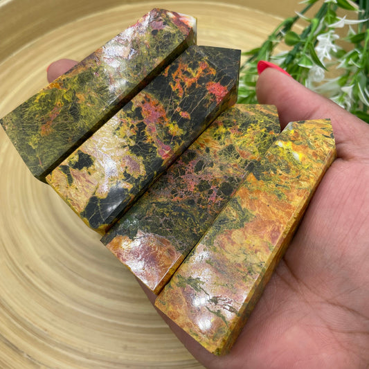 Orpiment in Realgar Mini Tower
